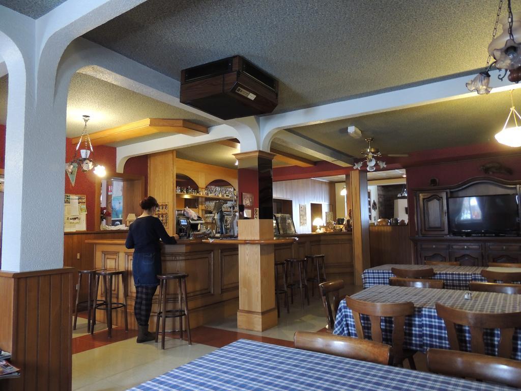 Aux Deux Clefs Hotell Petersbach Exteriör bild